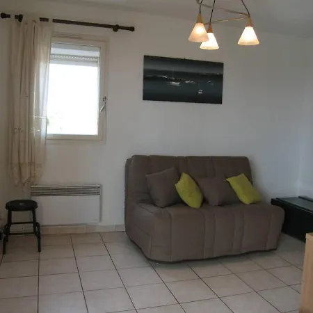 3 Pieces Avec Piscine A Saint-cyprien - 6 Couchages - Fr-1-106-59 סן סיפריאן
