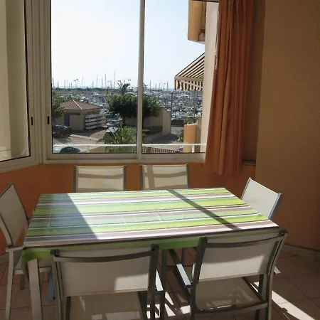 3 Pieces Avec Piscine A Saint-cyprien - 6 Couchages - Fr-1-106-59 *